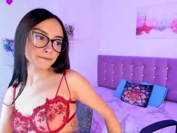cam to cam sexiness with Girls streamers. Explore the newest collection of intense camshows from our capable horny hosts.