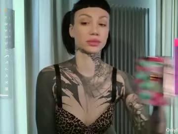 cam to cam sexiness with Girls streamers. Explore the newest collection of intense camshows from our capable horny hosts.