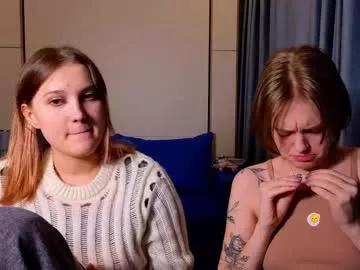 cam to cam sexiness with Girls streamers. Explore the newest collection of intense camshows from our capable horny hosts.