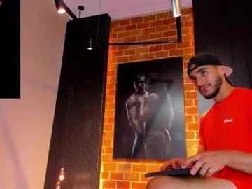 cam to cam sexiness with Girls streamers. Explore the newest collection of intense camshows from our capable horny hosts.