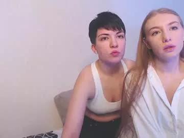 cam to cam sexiness with Girls streamers. Explore the newest collection of intense camshows from our capable horny hosts.