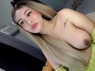 cam to cam sexiness with Girls streamers. Explore the newest collection of intense camshows from our capable horny hosts.