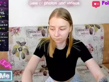 cam to cam sexiness with Girls streamers. Explore the newest collection of intense camshows from our capable horny hosts.