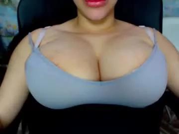 cam to cam sexiness with Girls streamers. Explore the newest collection of intense camshows from our capable horny hosts.