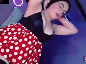 cam to cam sexiness with Girls streamers. Explore the newest collection of intense camshows from our capable horny hosts.