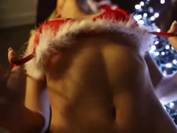cam to cam sexiness with Girls streamers. Explore the newest collection of intense camshows from our capable horny hosts.