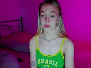cam to cam sexiness with Girls streamers. Explore the newest collection of intense camshows from our capable horny hosts.