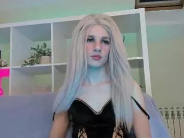 cam to cam sexiness with Girls streamers. Explore the newest collection of intense camshows from our capable horny hosts.