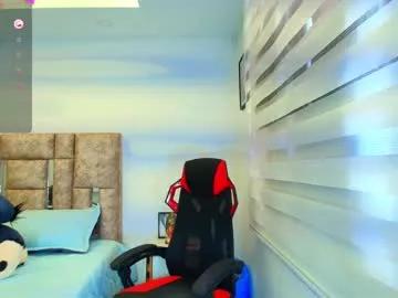 cam to cam sexiness with Girls streamers. Explore the newest collection of intense camshows from our capable horny hosts.