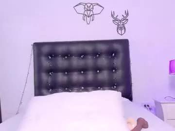 cam to cam sexiness with Girls streamers. Explore the newest collection of intense camshows from our capable horny hosts.