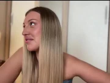 Entertain your nuttiest adult live sex cam room fantasies with our deepthroat page! Enter and look our huge showcase of deepthroat streamers today!