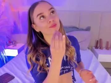 cam to cam sexiness with Girls streamers. Explore the newest collection of intense camshows from our capable horny hosts.