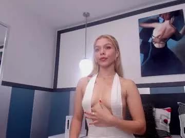 cam to cam sexiness with Girls streamers. Explore the newest collection of intense camshows from our capable horny hosts.