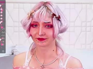 cam to cam sexiness with Girls streamers. Explore the newest collection of intense camshows from our capable horny hosts.