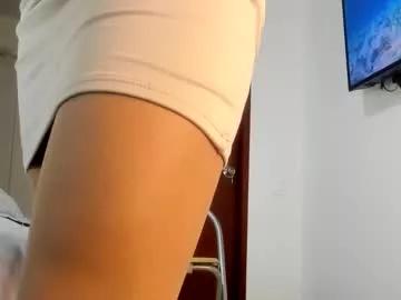 cam to cam sexiness with Girls streamers. Explore the newest collection of intense camshows from our capable horny hosts.