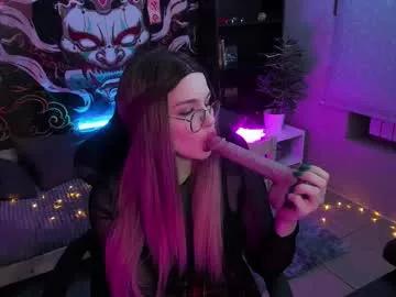 cam to cam sexiness with Girls streamers. Explore the newest collection of intense camshows from our capable horny hosts.