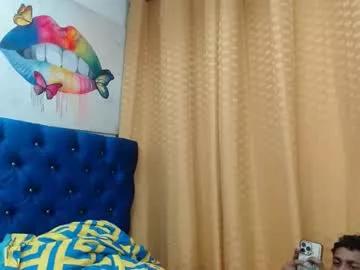cam to cam sexiness with Girls streamers. Explore the newest collection of intense camshows from our capable horny hosts.