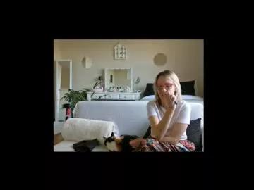 cam to cam sexiness with Girls streamers. Explore the newest collection of intense camshows from our capable horny hosts.