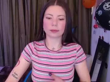 cam to cam sexiness with Girls streamers. Explore the newest collection of intense camshows from our capable horny hosts.