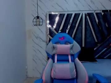 cam to cam sexiness with Girls streamers. Explore the newest collection of intense camshows from our capable horny hosts.