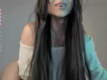 cam to cam sexiness with Girls streamers. Explore the newest collection of intense camshows from our capable horny hosts.