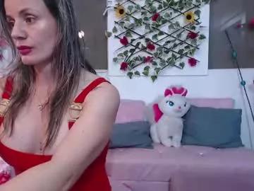 cam to cam sexiness with Girls streamers. Explore the newest collection of intense camshows from our capable horny hosts.