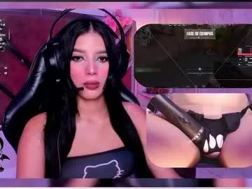 cam to cam sexiness with Girls streamers. Explore the newest collection of intense camshows from our capable horny hosts.