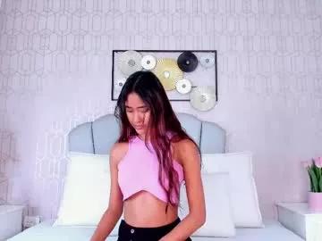 cam to cam sexiness with Girls streamers. Explore the newest collection of intense camshows from our capable horny hosts.