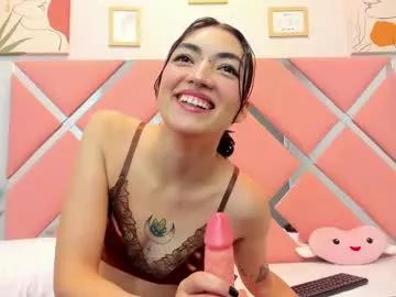 cam to cam sexiness with Girls streamers. Explore the newest collection of intense camshows from our capable horny hosts.