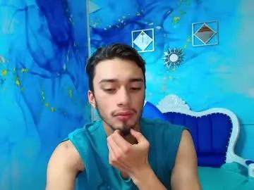 cam to cam sexiness with Girls streamers. Explore the newest collection of intense camshows from our capable horny hosts.