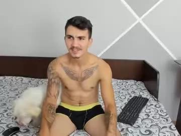 Streaming cum slutz: Activate your senses with our specialised livestreamers, who make interacting sweet and kinky at the same time.