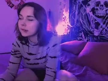 Get ready to be blown away by the wildness and flair of our lovense live cam models on our lovense page. From Beggingforit to just_tits, we've got the most sensual free cam variety.