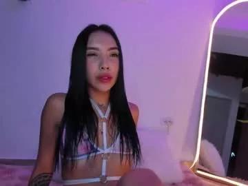 cam to cam sexiness with Girls streamers. Explore the newest collection of intense camshows from our capable horny hosts.