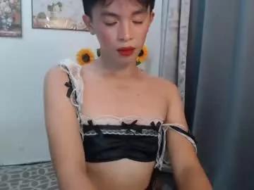 cam to cam sexiness with Girls streamers. Explore the newest collection of intense camshows from our capable horny hosts.