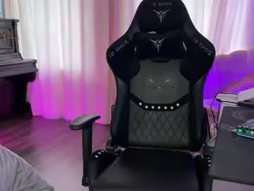 cam to cam sexiness with Girls streamers. Explore the newest collection of intense camshows from our capable horny hosts.