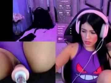 cam to cam sexiness with Girls streamers. Explore the newest collection of intense camshows from our capable horny hosts.