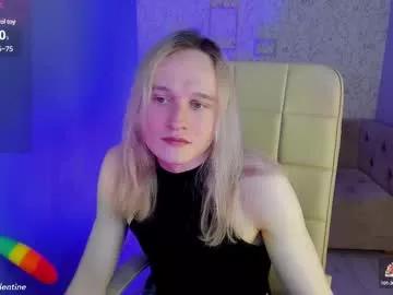cam to cam sexiness with Girls streamers. Explore the newest collection of intense camshows from our capable horny hosts.