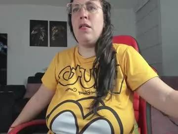 cam to cam sexiness with Girls streamers. Explore the newest collection of intense camshows from our capable horny hosts.