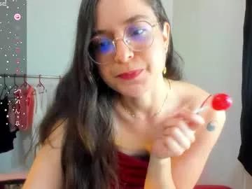 cam to cam sexiness with Girls streamers. Explore the newest collection of intense camshows from our capable horny hosts.