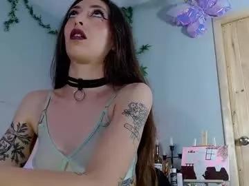 cam to cam sexiness with Girls streamers. Explore the newest collection of intense camshows from our capable horny hosts.
