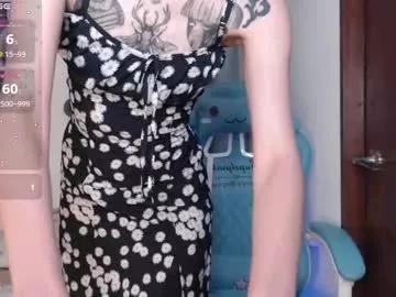 violet_bluee from Chaturbate is Freechat