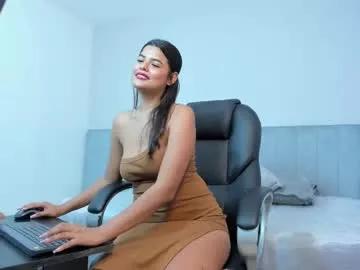cam to cam sexiness with Girls streamers. Explore the newest collection of intense camshows from our capable horny hosts.