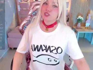 cam to cam sexiness with Girls streamers. Explore the newest collection of intense camshows from our capable horny hosts.