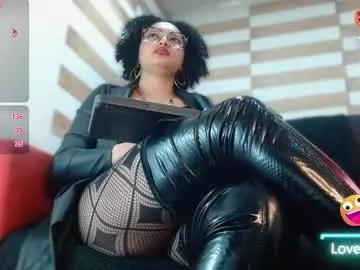 cam to cam sexiness with Girls streamers. Explore the newest collection of intense camshows from our capable horny hosts.