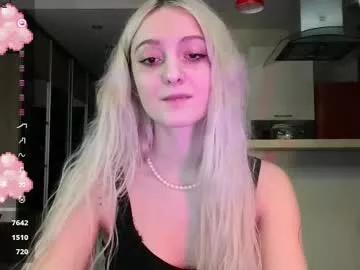 cam to cam sexiness with Girls streamers. Explore the newest collection of intense camshows from our capable horny hosts.