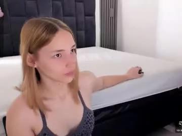 cam to cam sexiness with Girls streamers. Explore the newest collection of intense camshows from our capable horny hosts.