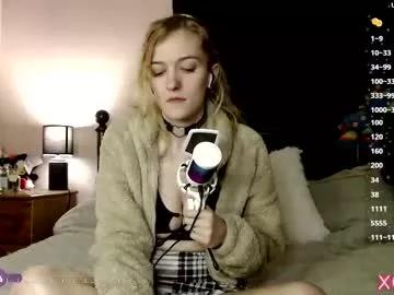 cam to cam sexiness with Girls streamers. Explore the newest collection of intense camshows from our capable horny hosts.