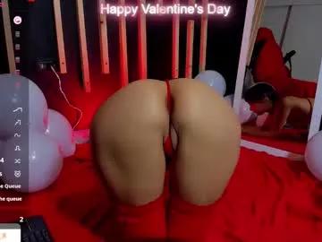 cam to cam sexiness with Girls streamers. Explore the newest collection of intense camshows from our capable horny hosts.