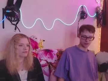 cam to cam sexiness with Girls streamers. Explore the newest collection of intense camshows from our capable horny hosts.
