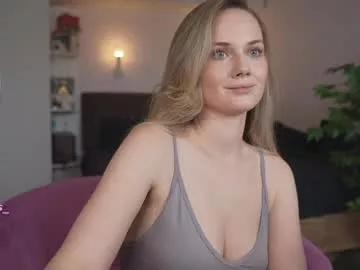 cam to cam sexiness with Girls streamers. Explore the newest collection of intense camshows from our capable horny hosts.
